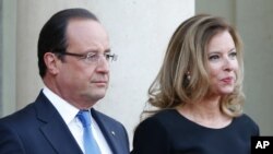 François Hollande ve Valerie Trierweiler